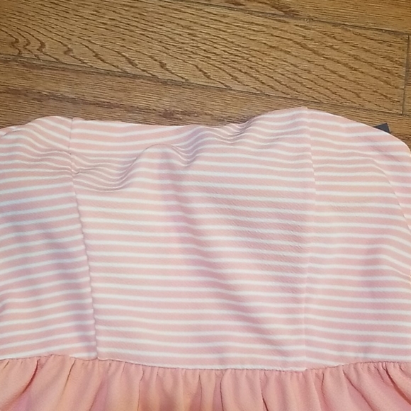 Dress - Picture 2 of 5